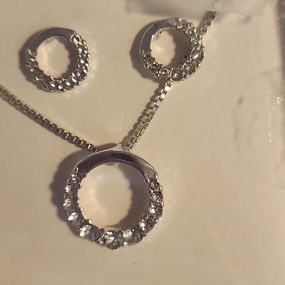 Nine West Silver Necklace and Earring Set - Picture 2 of 4